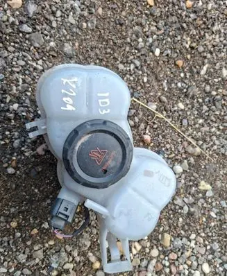 Volkswagen ID.3 Coolant expansion tank/reservoir 1EA121407F