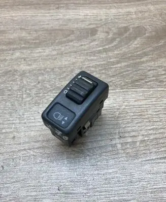 Volvo S70 V70 V70 XC Headlight level height control switch 9162960