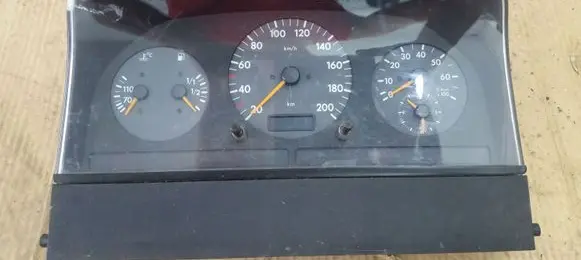 Volkswagen II LT Speedometer (instrument cluster) 6X0920901