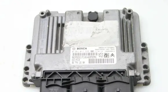 Peugeot 207 Engine control unit/module 9677013180