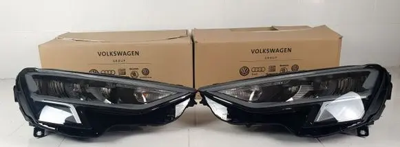Audi A3 8Y Headlights/headlamps set 