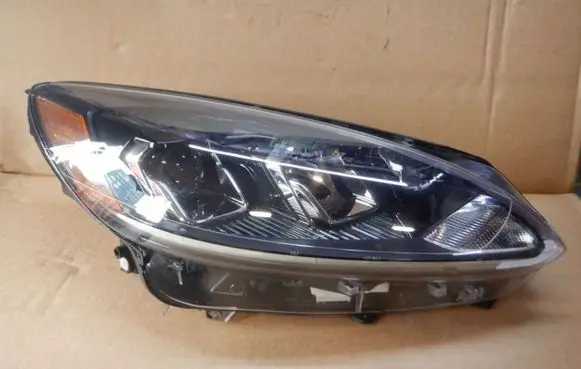 Ford Escape IV Headlight/headlamp LJ6B13W029BF