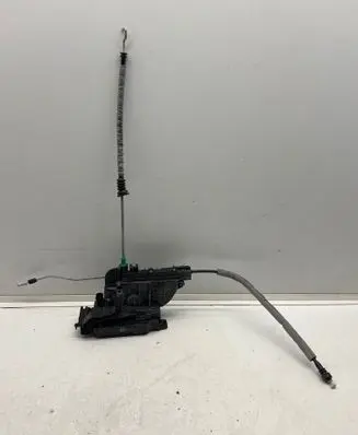 Mercedes-Benz V Class W447 Front door lock A4477200235 ZGS007