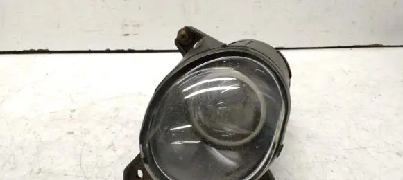 Volkswagen PASSAT B5.5 Front fog light 3B7941699A