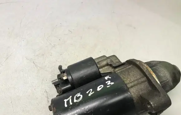 Mercedes-Benz C W203 Starter motor 0051515301 0001107096