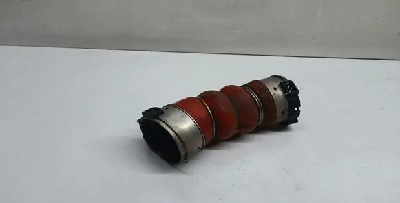 BMW 6 F12 F13 Intercooler hose/pipe 7805401
