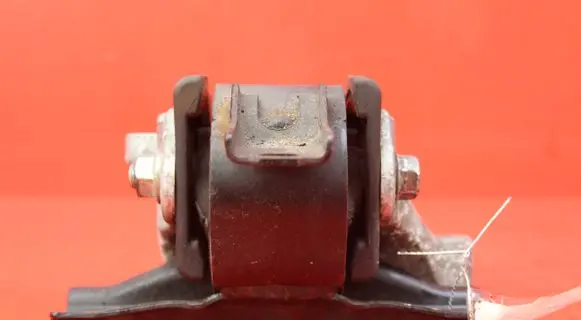 Mitsubishi ASX Gearbox mounting bracket