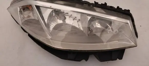 Renault Megane II Headlight/headlamp 8200073223J