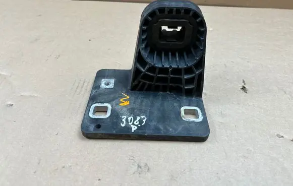 Skoda Enyaq iV Radiator support slam panel bracket 1EA121367H