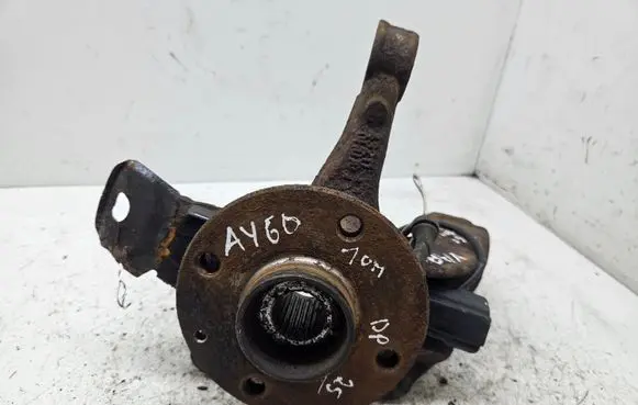 Toyota Aygo AB10 Front wheel hub
