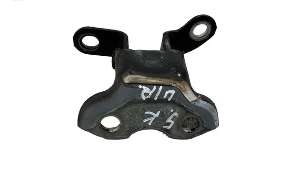 Toyota RAV 4 (XA40) Rear door upper hinge A046694