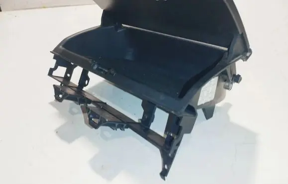 Mazda 6 Glove box central console Gj6Ag0245A Gr1b5524x02 305848