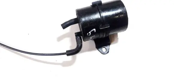 Vacuum air tank