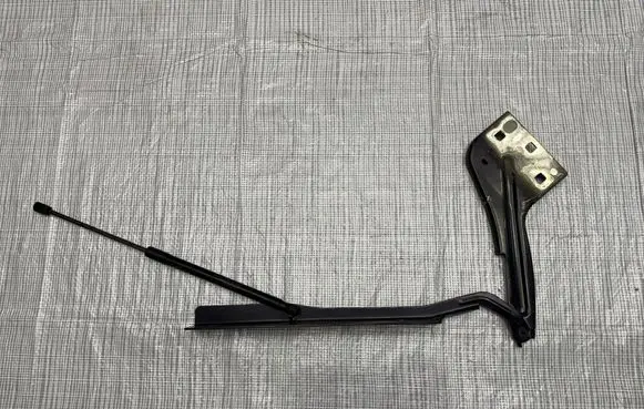Jaguar F-Pace Engine bonnet/hood hinges MK8316801