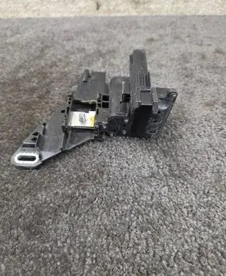 BMW 1 F20 F21 Current control relay 9356157 L04SL9906A 0000093961