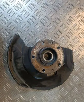 Nissan Qashqai Front wheel hub
