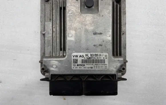 Volkswagen Tiguan Engine control unit/module 04L907309P 04L907309