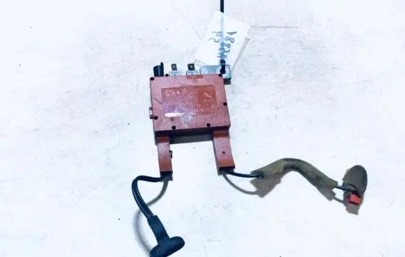 Antenna control unit