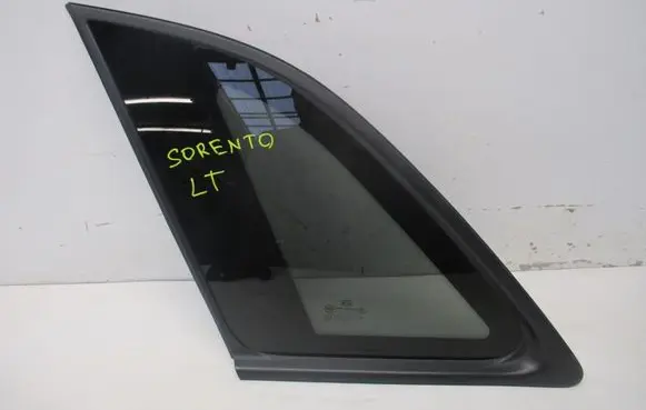 KIA Sorento Rear side window
