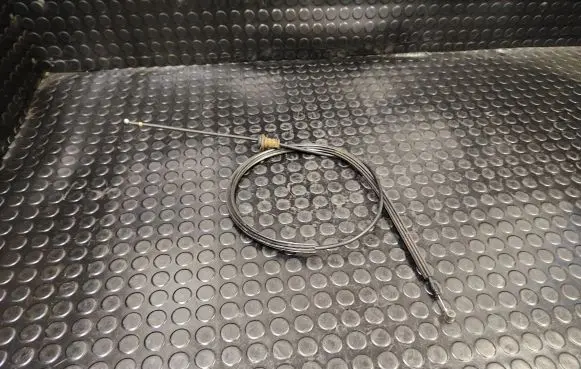 Volkswagen Tiguan Engine bonnet/hood lock release cable 5N0823535