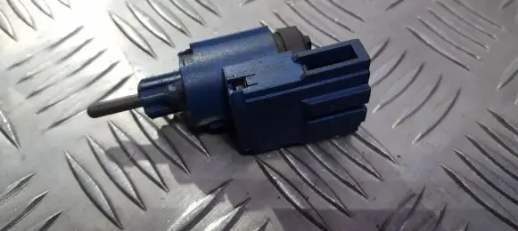 Volkswagen Golf IV Brake pedal sensor switch 1j0927189 19322002