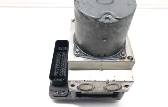 BMW 5 F10 F11 ABS Pump 6785442