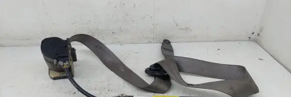 Ford Galaxy Front seatbelt 1043594