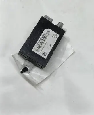Ford Mondeo MK V Aerial antenna amplifier DS7T18C847AA 20150112