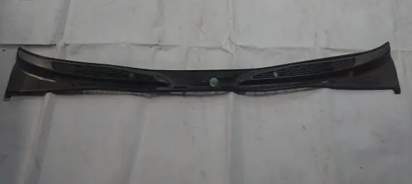 Jaguar XJ X40 Wiper trim NENURODYTAS