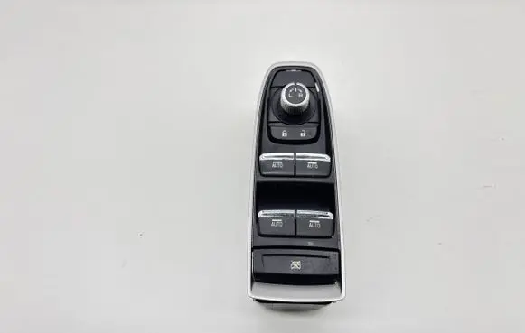 Subaru Outback (BT) Electric window control switch 83071AN01B