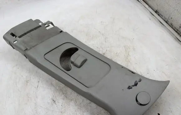 Mitsubishi Lancer X (B) pillar trim (top) 7211A062