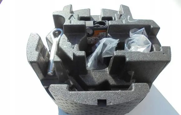 Nissan Micra K14 Tool set 
