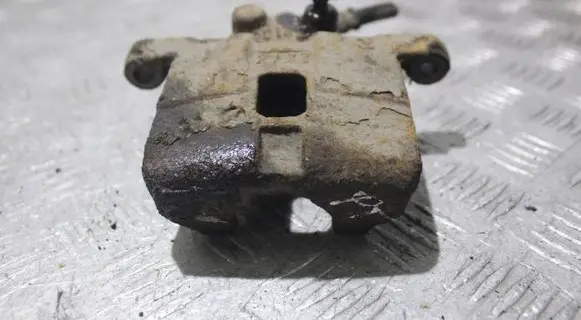 Subaru Impreza II Rear brake caliper