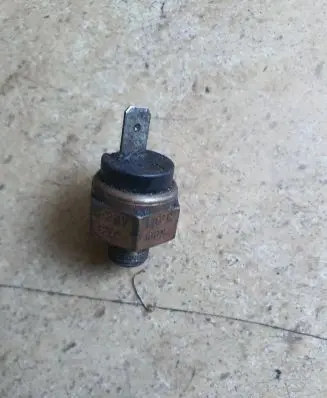 Coolant temperature sensor