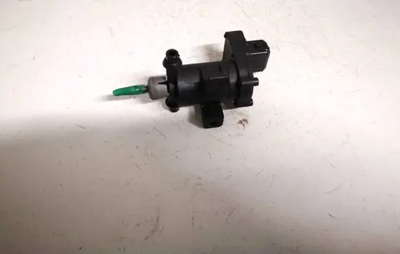 Mercedes-Benz C W202 Turbo solenoid valve a2028000178