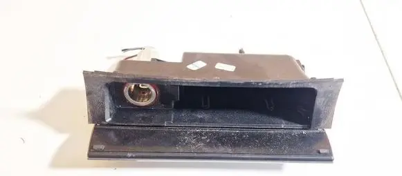 Volkswagen PASSAT B6 Car ashtray 3c0863284a 3c0857961a