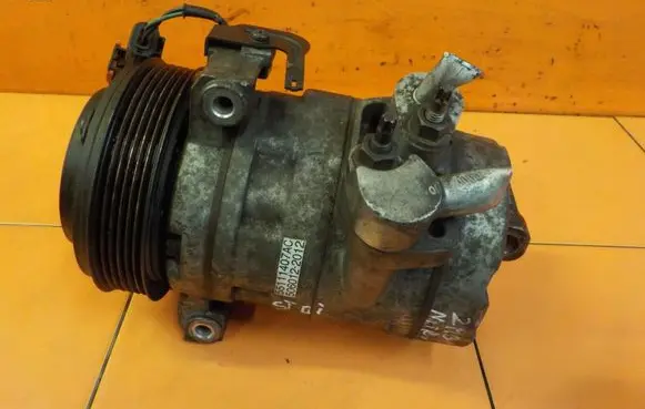Dodge Nitro Air conditioning (A/C) compressor (pump) 690B592719