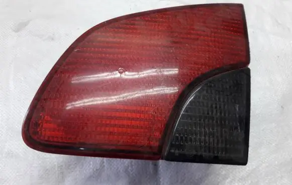 Peugeot 406 Tailgate rear/tail lights