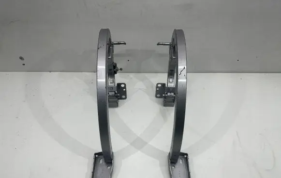 Audi A3 8Y Tailgate hinge 