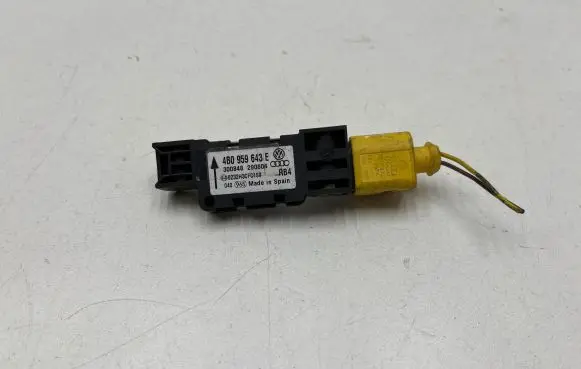 Audi A3 S3 8P Airbag deployment crash/impact sensor 4B0959643E
