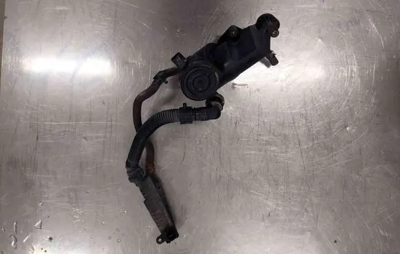 Skoda Fabia Mk2 (5J) Oil breather separator 036103464AH