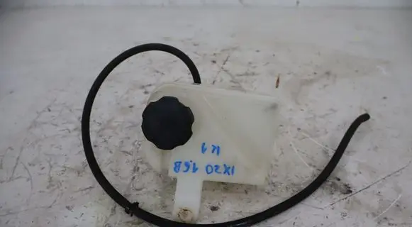 Hyundai ix20 Coolant expansion tank/reservoir 254301P000