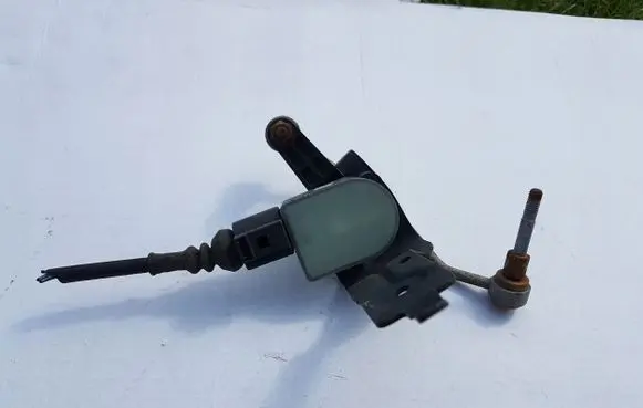Volkswagen Touran I Headlight/headlamp level sensor 