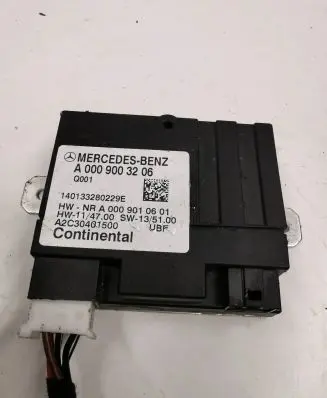 Mercedes-Benz GLC X253 C253 Fuel injection pump control unit/module A0009003206 A0009010601 A2C30401500