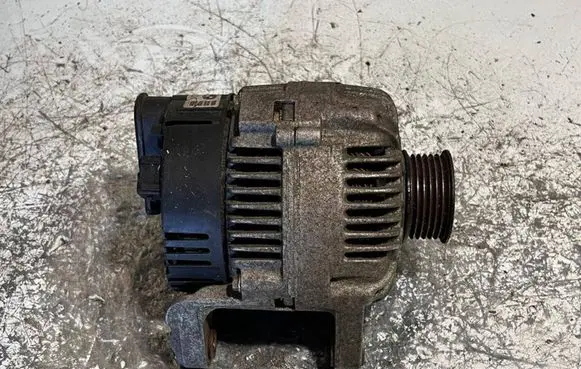 BMW 3 E46 Generator/alternator 1435938 A13V1200 2541962A