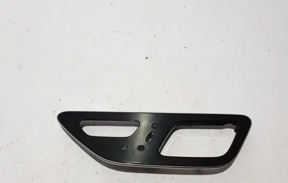 Mercedes-Benz E W214 Front door trim bar 12047846