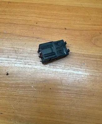 BMW 5 E39 Other relay 61361393412 V23073B1002X18