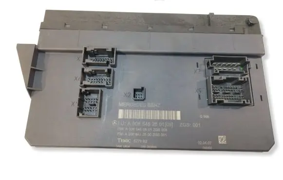 Mercedes-Benz Sprinter W906 Comfort/convenience module A9065452601 A9064420500 A9065450601