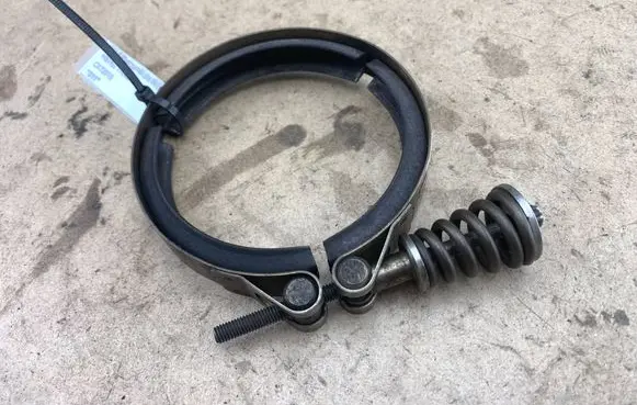 BMW 5 E60 E61 Muffler pipe connector clamp 7793677 18207793677