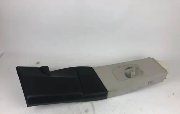 Maserati Levante (B) pillar trim (top) 6700621990 670040367 260716